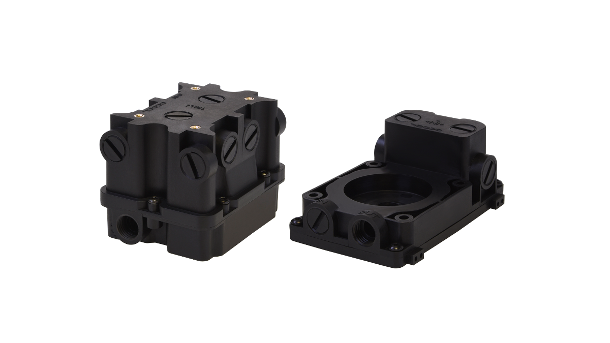 https://api.alphacool.comES Reservoirs